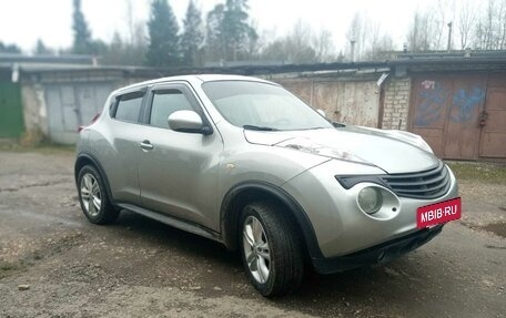 Nissan Juke II, 2012 год, 930 000 рублей, 8 фотография