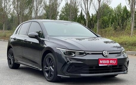 Volkswagen Golf VIII, 2021 год, 1 928 058 рублей, 1 фотография