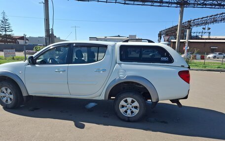 Mitsubishi L200 IV рестайлинг, 2011 год, 1 300 000 рублей, 14 фотография