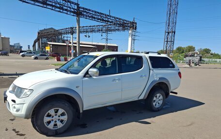 Mitsubishi L200 IV рестайлинг, 2011 год, 1 300 000 рублей, 15 фотография