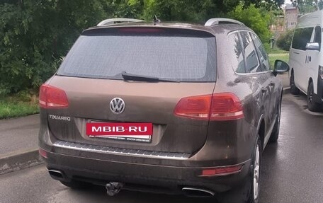Volkswagen Touareg III, 2011 год, 2 120 000 рублей, 3 фотография