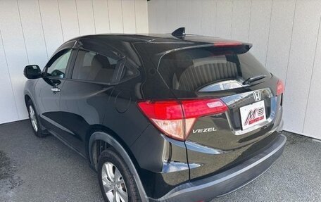 Honda Vezel, 2020 год, 1 600 000 рублей, 10 фотография