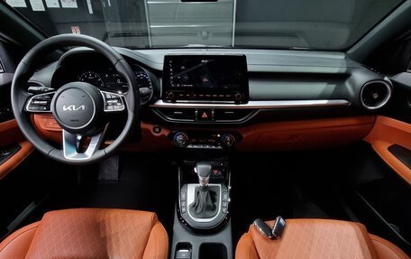 KIA K3, 2022 год, 1 640 000 рублей, 15 фотография