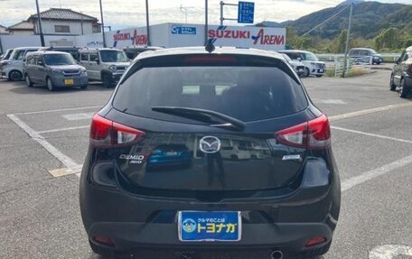 Mazda Demio IV, 2018 год, 970 000 рублей, 5 фотография