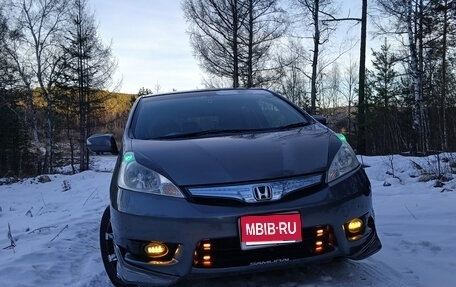 Honda Fit Shuttle I рестайлинг, 2011 год, 1 200 000 рублей, 1 фотография
