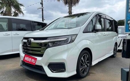 Honda Stepwgn IV, 2021 год, 2 300 000 рублей, 1 фотография