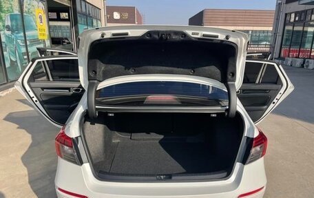 Honda Civic, 2022 год, 1 750 700 рублей, 7 фотография