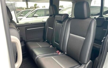 Honda Stepwgn IV, 2021 год, 2 300 000 рублей, 10 фотография