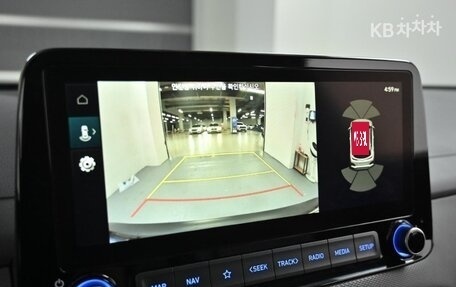 Hyundai Kona I, 2022 год, 1 395 222 рублей, 12 фотография