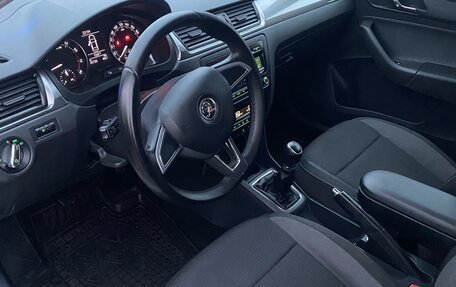 Skoda Rapid I, 2015 год, 1 080 000 рублей, 9 фотография