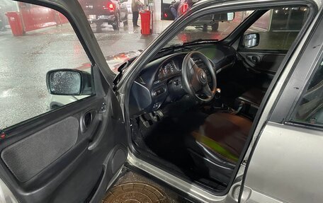 Chevrolet Niva I рестайлинг, 2013 год, 650 000 рублей, 13 фотография