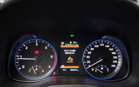 Hyundai Kona I, 2019 год, 1 880 000 рублей, 9 фотография