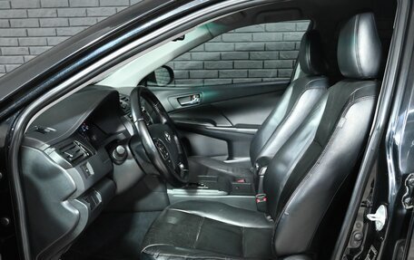 Toyota Camry, 2012 год, 1 560 000 рублей, 15 фотография