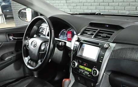 Toyota Camry, 2012 год, 1 560 000 рублей, 13 фотография