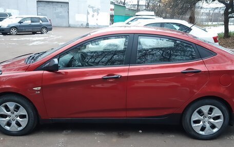 Hyundai Solaris II рестайлинг, 2014 год, 730 000 рублей, 1 фотография