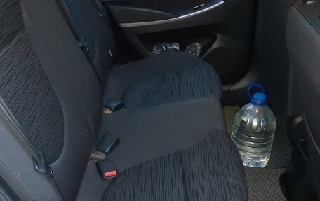 Hyundai Solaris II рестайлинг, 2014 год, 730 000 рублей, 9 фотография