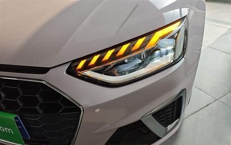 Audi A4, 2022 год, 2 945 888 рублей, 2 фотография