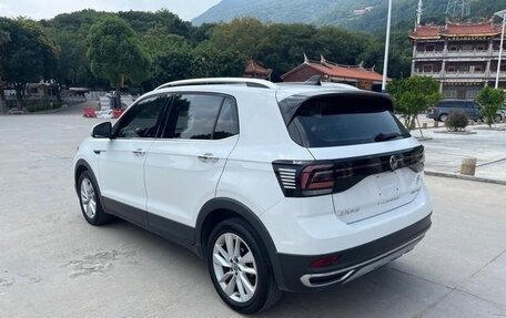 Volkswagen T-Cross I, 2022 год, 1 301 779 рублей, 5 фотография
