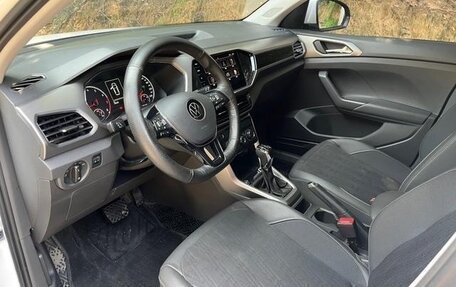 Volkswagen T-Cross I, 2022 год, 1 301 779 рублей, 8 фотография