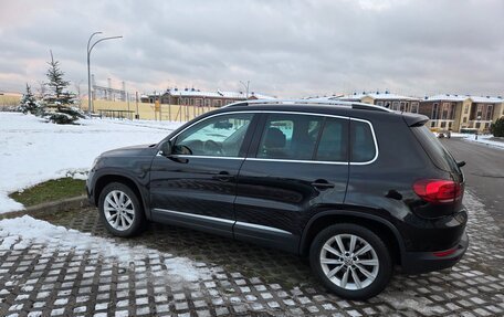 Volkswagen Tiguan I, 2015 год, 1 790 000 рублей, 5 фотография