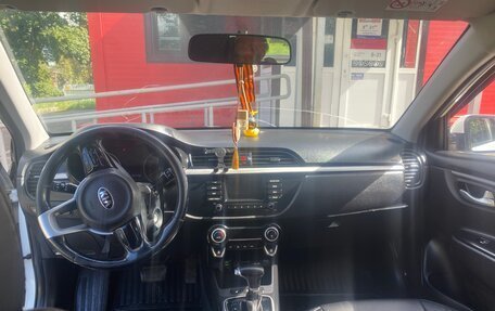 KIA Rio IV, 2018 год, 10 000 000 рублей, 12 фотография