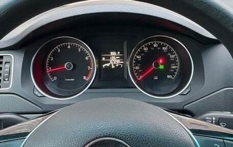 Volkswagen Jetta VI, 2012 год, 920 000 рублей, 11 фотография