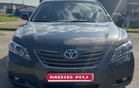 Toyota Camry, 2007 год, 1 000 000 рублей, 2 фотография