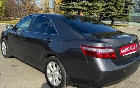 Toyota Camry, 2007 год, 1 000 000 рублей, 7 фотография