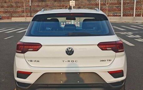 Volkswagen T-Roc I, 2021 год, 1 400 000 рублей, 4 фотография