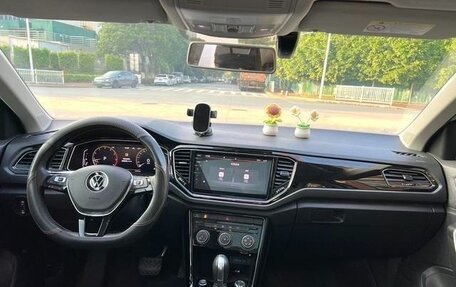 Volkswagen T-Roc I, 2021 год, 1 400 000 рублей, 7 фотография