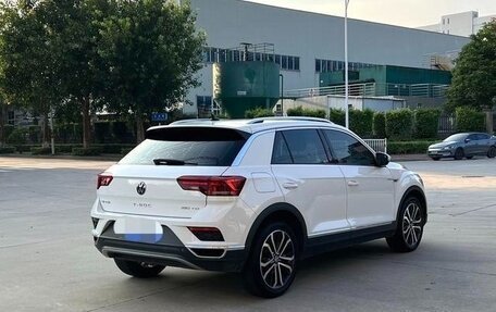 Volkswagen T-Roc I, 2021 год, 1 400 000 рублей, 6 фотография