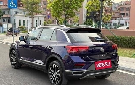 Volkswagen T-Roc I, 2021 год, 1 400 000 рублей, 4 фотография