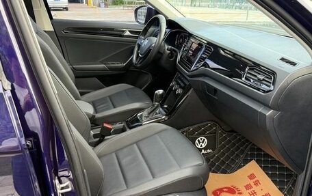 Volkswagen T-Roc I, 2021 год, 1 400 000 рублей, 11 фотография