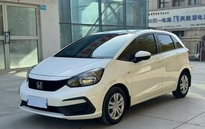 Honda Fit, 2021 год, 1 000 000 рублей, 1 фотография