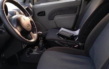 Renault Logan I, 2006 год, 250 000 рублей, 7 фотография