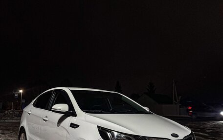 KIA Rio III рестайлинг, 2013 год, 850 000 рублей, 1 фотография