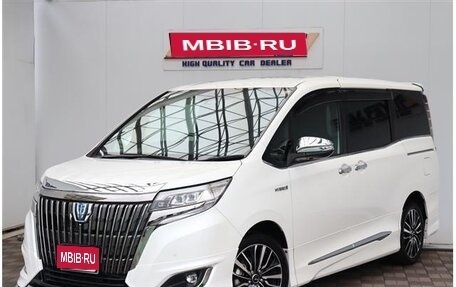 Toyota Esquire I, 2021 год, 2 200 000 рублей, 1 фотография