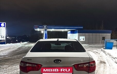 KIA Rio III рестайлинг, 2013 год, 850 000 рублей, 4 фотография