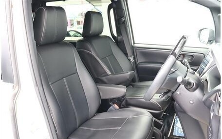 Toyota Esquire I, 2021 год, 2 200 000 рублей, 9 фотография