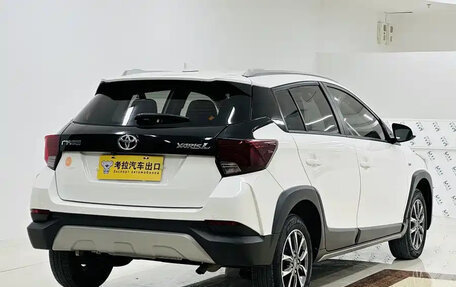 Toyota Yaris XP150 рестайлинг, 2022 год, 1 070 000 рублей, 4 фотография