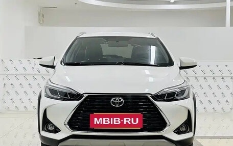 Toyota Yaris XP150 рестайлинг, 2022 год, 1 070 000 рублей, 3 фотография