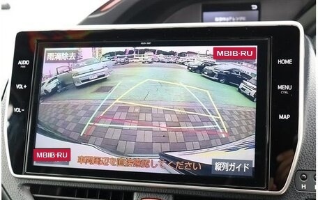 Toyota Esquire I, 2021 год, 2 200 000 рублей, 15 фотография