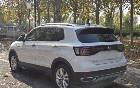 Volkswagen T-Cross I, 2022 год, 1 305 100 рублей, 4 фотография