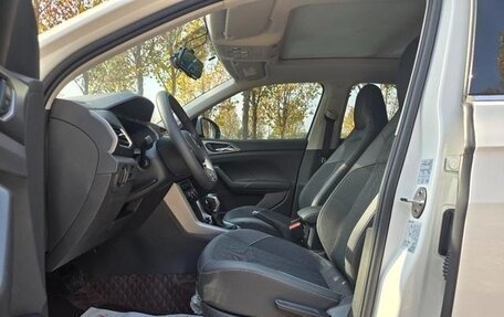 Volkswagen T-Cross I, 2022 год, 1 305 100 рублей, 10 фотография