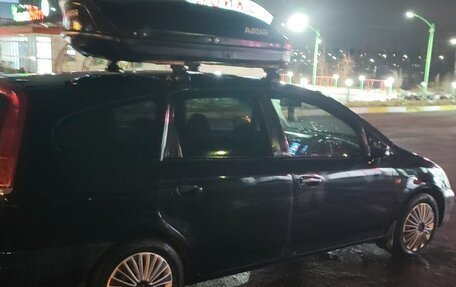 Honda Stream I рестайлинг, 2001 год, 475 000 рублей, 4 фотография