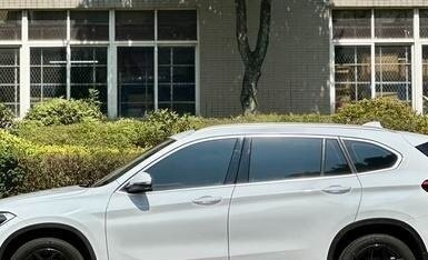 BMW X1, 2021 год, 2 100 000 рублей, 5 фотография