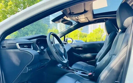 Toyota Corolla, 2022 год, 1 365 000 рублей, 7 фотография