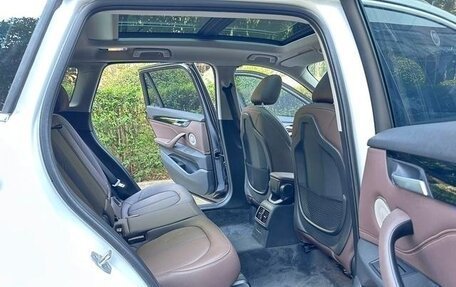 BMW X1, 2021 год, 2 100 000 рублей, 13 фотография