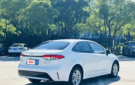 Toyota Corolla, 2022 год, 1 365 000 рублей, 4 фотография