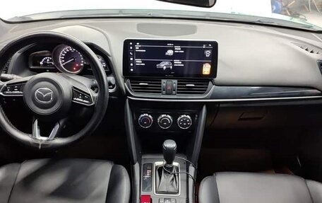 Mazda CX-4, 2021 год, 1 679 000 рублей, 12 фотография